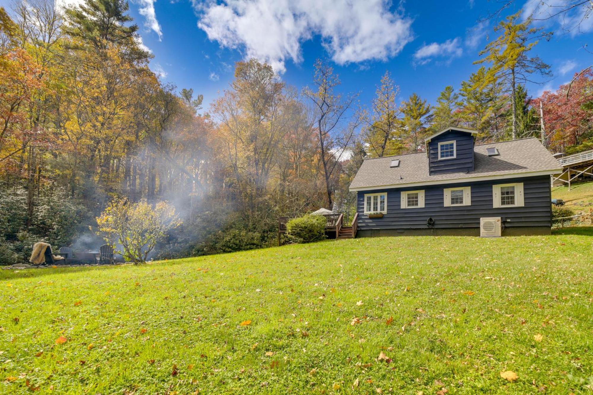 Enchanting Highlands Cottage With Pond And Falls! מראה חיצוני תמונה